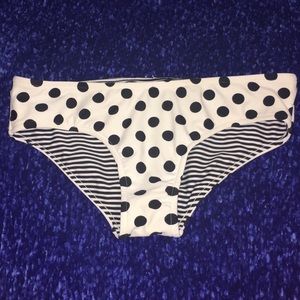 Reversible bottoms
